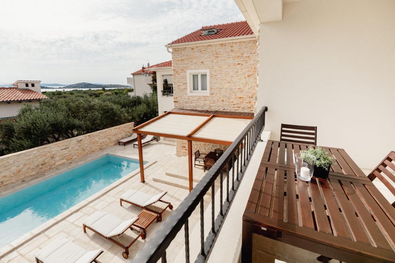 Olive Tree Apartments Vodice Exterior photo