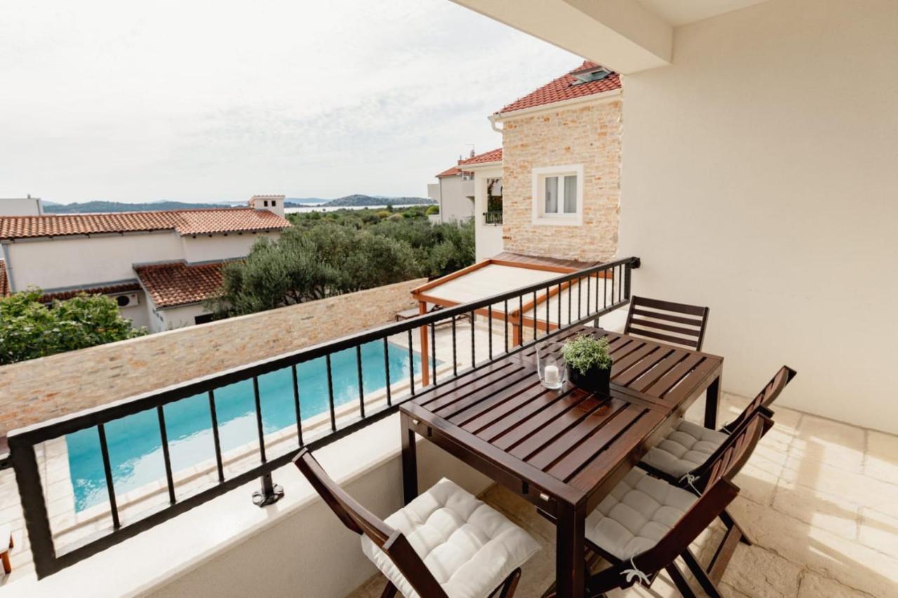 Olive Tree Apartments Vodice Exterior photo