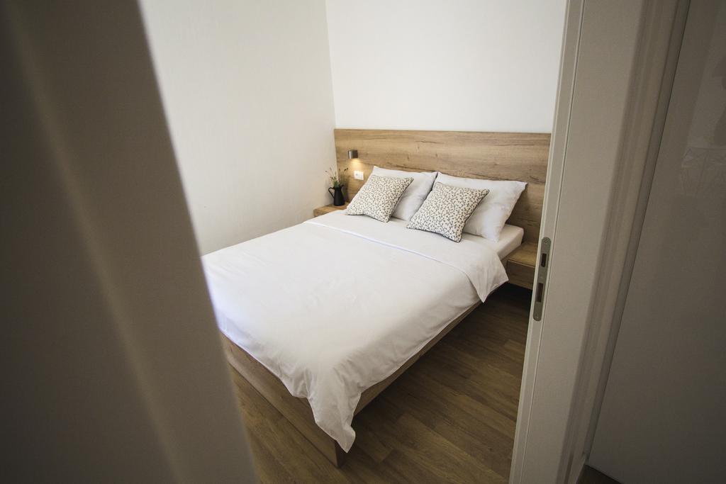 Olive Tree Apartments Vodice Exterior photo