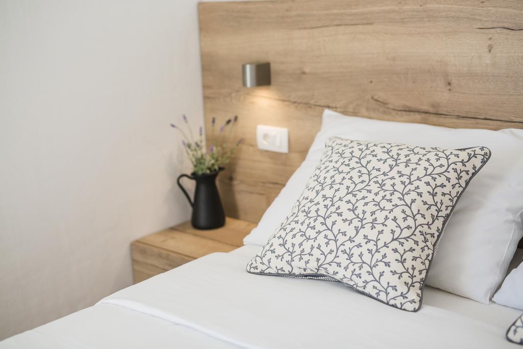 Olive Tree Apartments Vodice Exterior photo